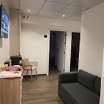 Oasis 旅馆 阿利坎特